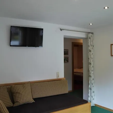 Haus Antonia Maison d'hôtes Sankt Anton am Arlberg